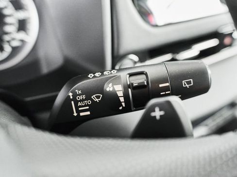 New 2026 Mitsubishi Outlander LE FWD image 24