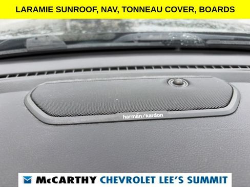 Used 2019 RAM 1500 Laramie AWD/4WD image 22