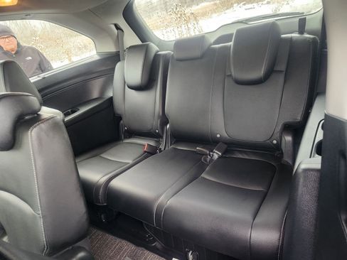 Used 2024 Honda Odyssey Touring image 18