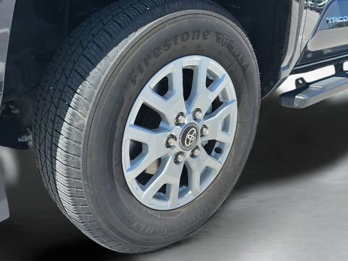 Used 2024 Toyota Tacoma SR5 RWD image 31