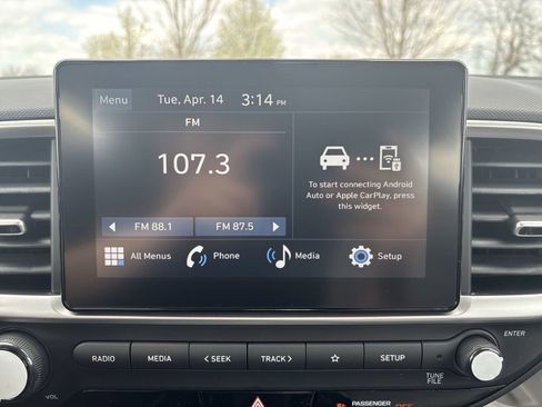 New 2026 Hyundai Venue SEL FWD image 17