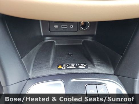 Used 2022 Chevrolet Equinox Premier image 22