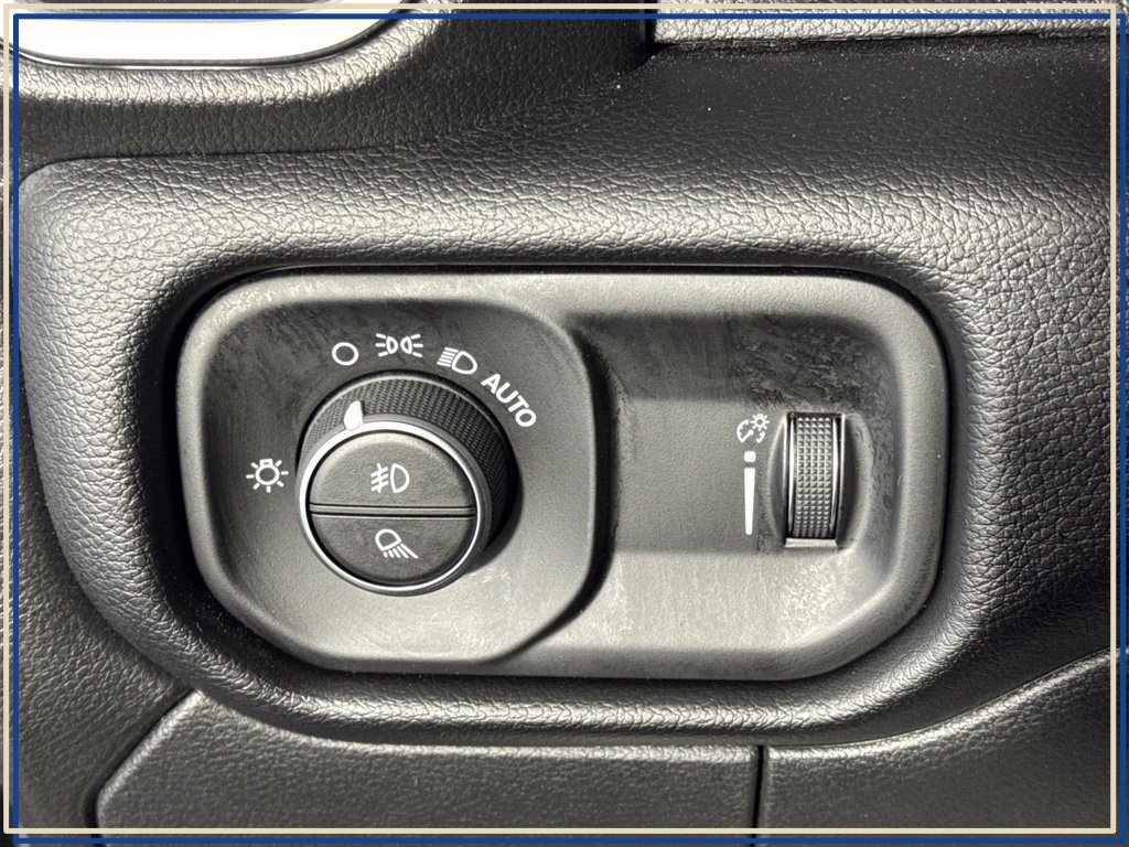 Certified 2026 RAM 2500 Big Horn AWD/4WD image 24