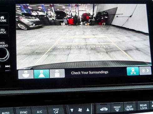 Used 2025 Honda Odyssey EX-L image 26
