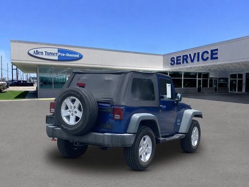 Used 2009 Jeep Wrangler X AWD/4WD image 9