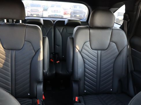 Used 2025 Kia Sorento SX Prestige AWD/4WD image 13