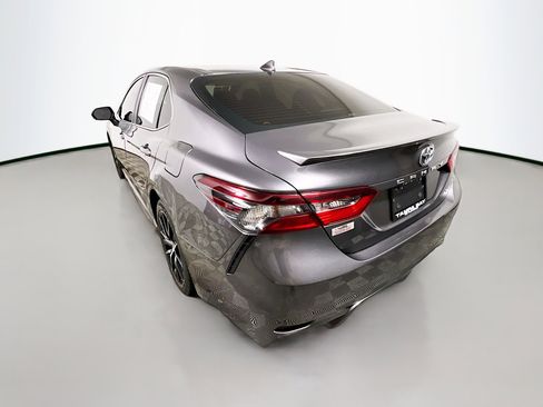 Used 2023 Toyota Camry SE image 8