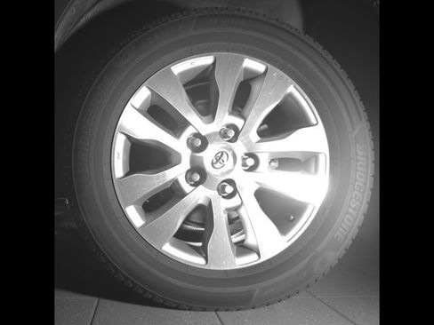 Used 2013 Toyota Sequoia Limited AWD/4WD image 11