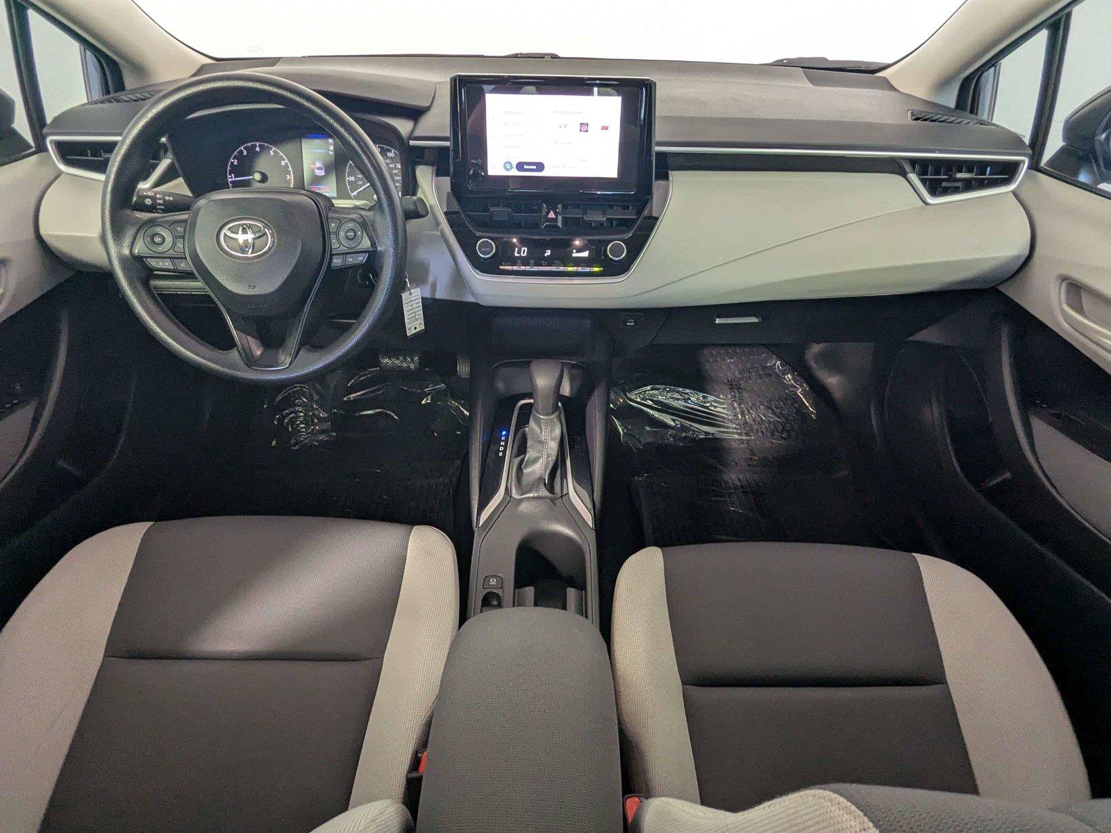 Used 2024 Toyota Corolla LE FWD image 37