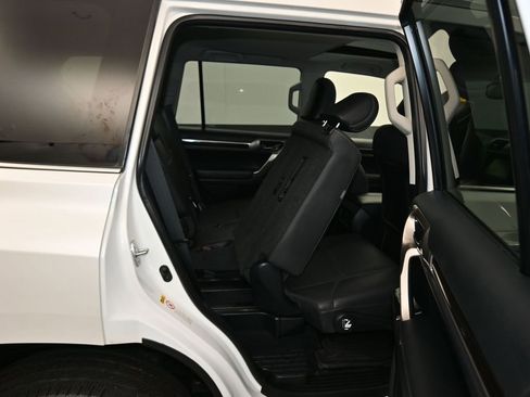 Used 2016 Lexus GX 460 w/ Navigation Package image 46