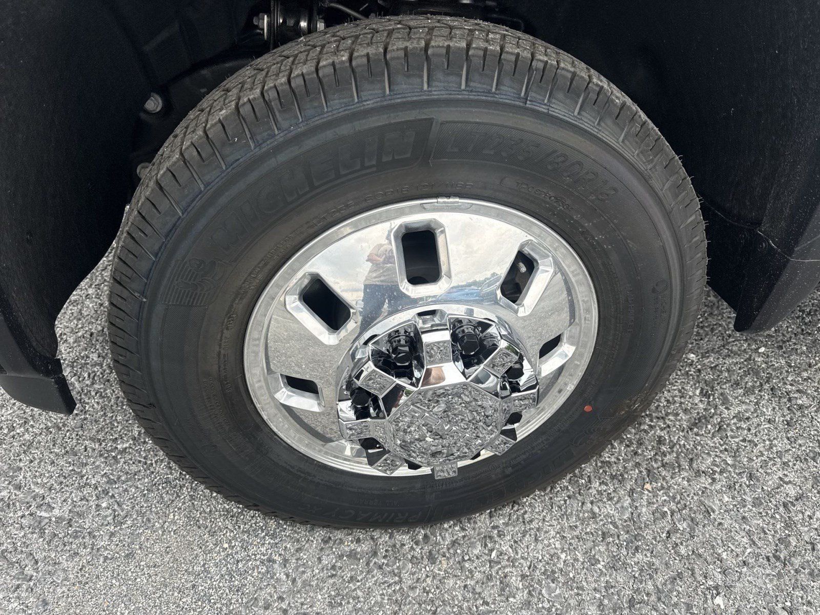 New 2026 GMC Sierra 3500 Denali Ultimate AWD/4WD image 10