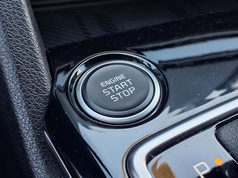 Used 2025 Kia Sportage X-Line image 15