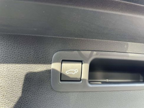 New 2026 Toyota Highlander Limited image 45