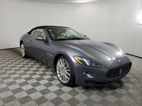 Used 2013 Maserati GranTurismo Sport image 47