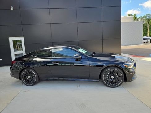 New 2026 Mercedes-Benz CLE 300 4MATIC Coupe image 2