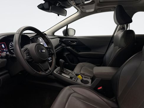 Used 2024 Subaru Crosstrek 2.5i Limited AWD/4WD image 9