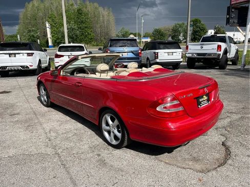 Used 2005 Mercedes-Benz CLK 320 Cabriolet image 7