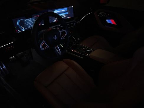 Used 2024 BMW M2 w/ Lighting Package image 9