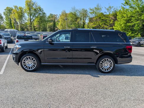 Certified 2022 Ford Expedition Max Limited AWD/4WD image 3