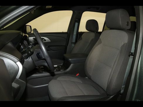 Used 2022 Chevrolet Traverse LT w/ LPO, Floor Liner Package image 22