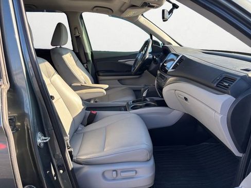 Used 2019 Honda Ridgeline RTL-T image 15