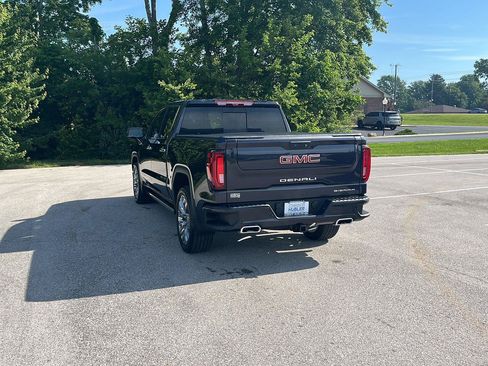 Used 2024 GMC Sierra 1500 Denali w/ Denali Reserve Package AWD/4WD image 3