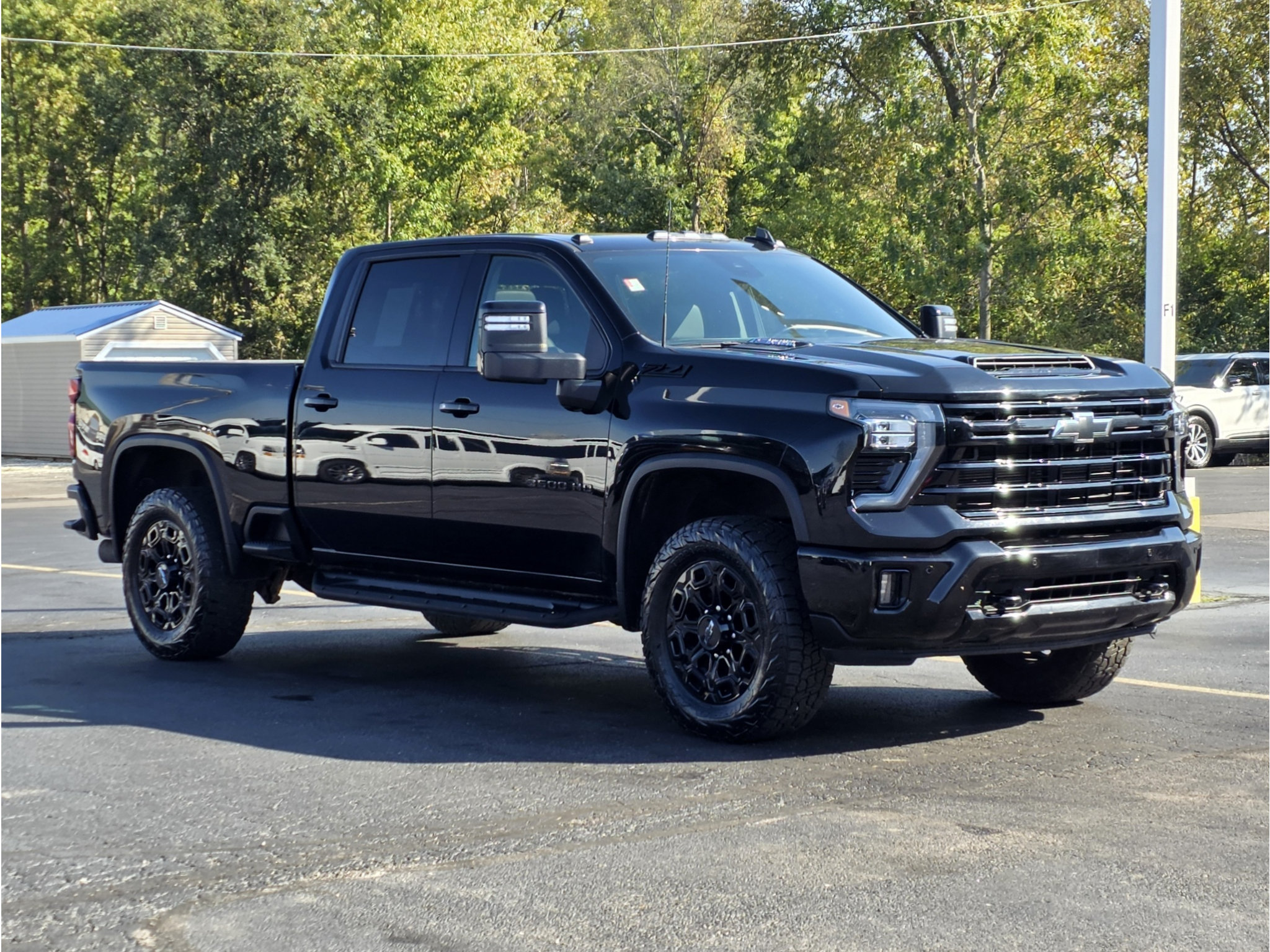 Used 2024 Chevrolet Silverado 3500 LTZ w/ LTZ Plus Package AWD/4WD image 6