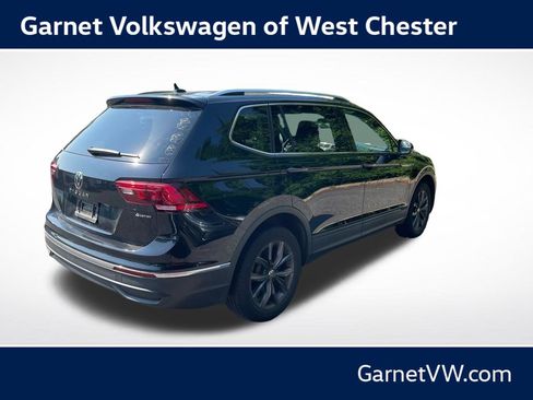 Used 2022 Volkswagen Tiguan SE AWD/4WD image 5
