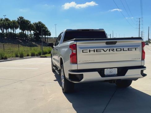 Used 2021 Chevrolet Silverado 1500 Custom image 7