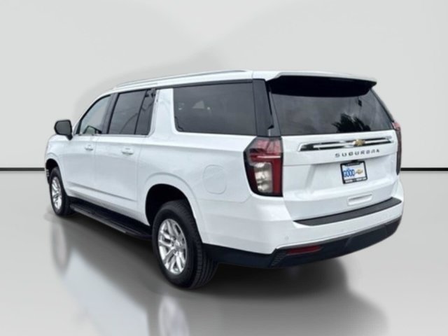 Used 2022 Chevrolet Suburban LS AWD/4WD image 3