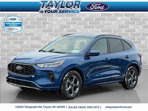 Certified 2023 Ford Escape ST-Line Select w/ Class II Trailer Tow Package image 1