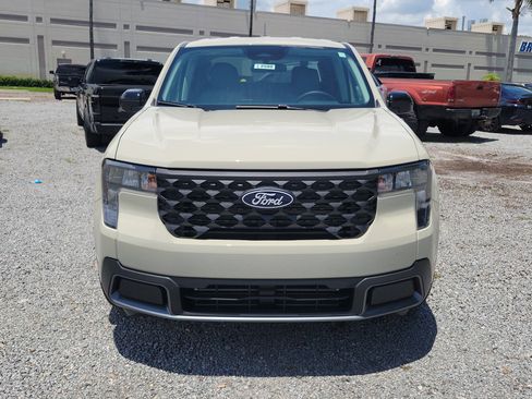 New 2025 Ford Maverick XLT w/ XLT Luxury Package image 3