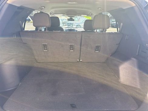 Used 2024 Chevrolet Equinox LT image 7