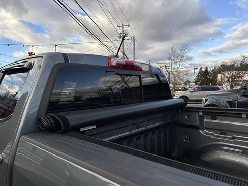 Used 2019 Chevrolet Colorado LT w/ LT Convenience Package image 7