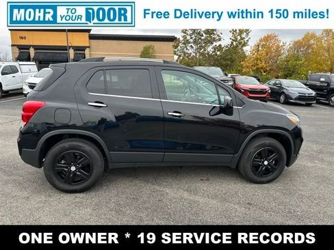 Used 2019 Chevrolet Trax LT w/ LT Convenience Package image 8
