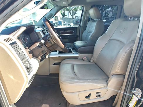 Used 2011 RAM 2500 Laramie RWD image 14