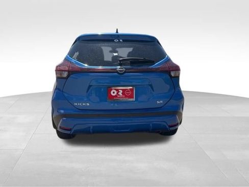 Used 2023 Nissan Kicks SR FWD image 8