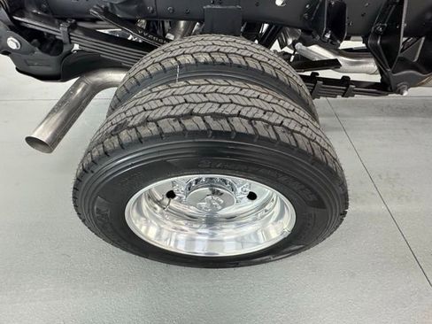 New 2026 RAM 5500 Tradesman w/ Chrome Appearance Group image 4