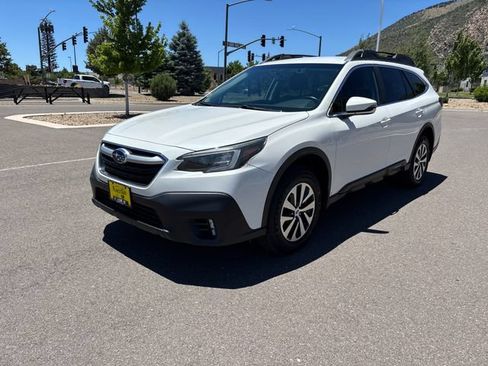 Used 2020 Subaru Outback Premium AWD/4WD image 7