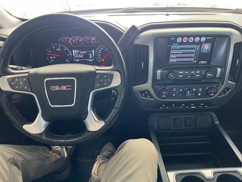 Used 2018 GMC Sierra 1500 SLT AWD/4WD image 35