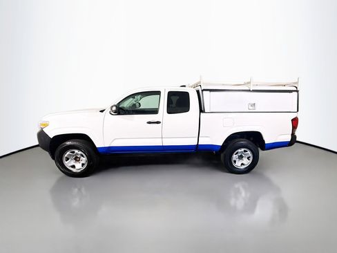 Used 2021 Toyota Tacoma SR image 6