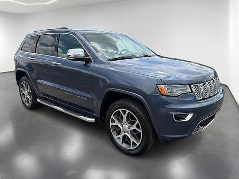 Used 2019 Jeep Grand Cherokee Overland AWD/4WD image 3