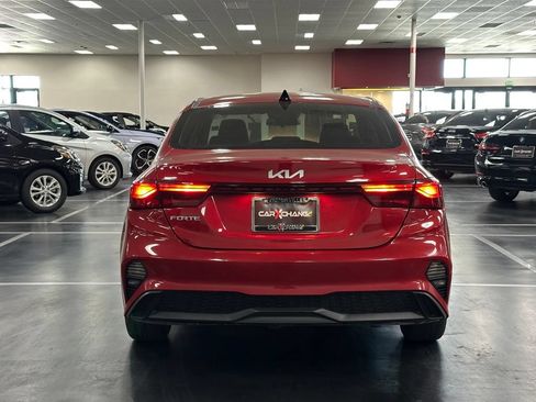 Used 2023 Kia Forte LXS w/ LXS Technology Package FWD image 6