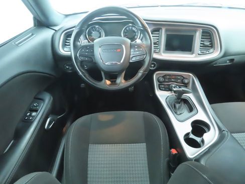 Used 2022 Dodge Challenger R/T image 10