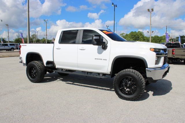 Used 2021 Chevrolet Silverado 2500 LT w/ Fleet Comfort Package AWD/4WD image 14