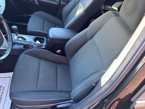 Used 2017 Toyota RAV4 XLE image 17