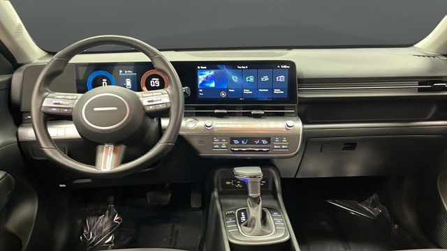 Used 2025 Hyundai Kona SEL AWD/4WD image 11