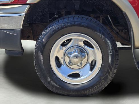 Used 2000 Ford F150 XLT AWD/4WD image 11