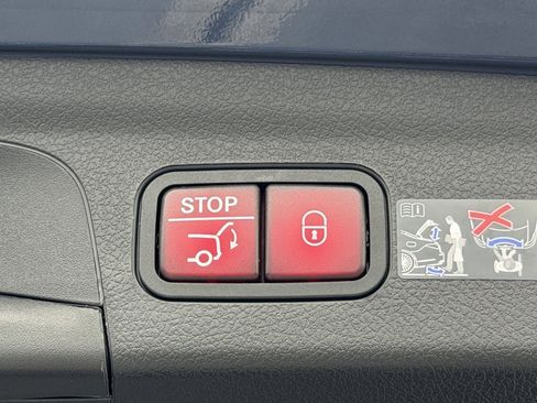 New 2026 Mercedes-Benz GLE 53 AMG 4MATIC image 14