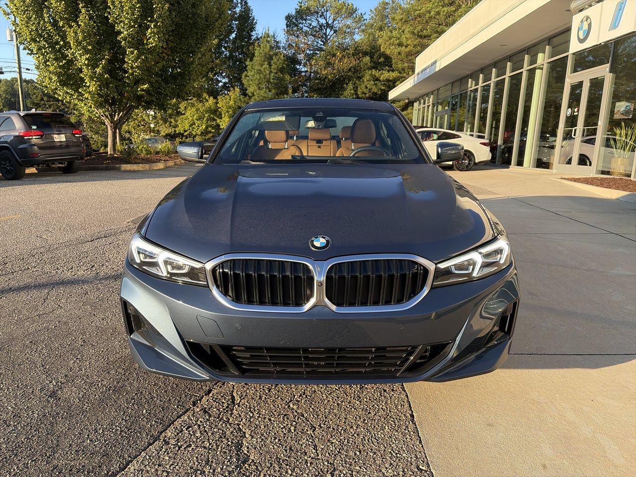 Used 2026 BMW 330i Sedan RWD image 3